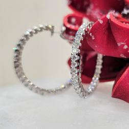 Boccole con 58 Diamanti 5,36ct chiusura a Clip in Oro Bianco