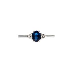 Anello Solitario Zaffiro Blu Ovale 6x4mm e 6 Diamanti in Oro Bianco