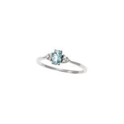 6x4mm Oval Aquamarine Solitaire Ring with 6 Diamonds in White Gold