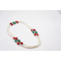 Collana Lunga 104cm Perle Bianche con Pietre verdi e rosse senza chiusura