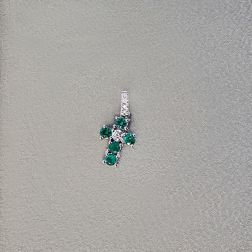 Ciondolo Croce Smeraldi - Larghezza 8.3mm