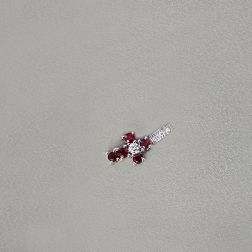 Ciondolo Croce con Rubini - Larghezza 8.3mm