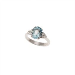 Solitaire Ring with Aquamarine 9mmx7mm and Diamonds