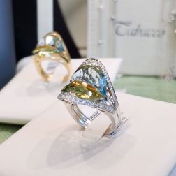"Mid-Summer Dream" Design Ring with yellow and blue Topaz and Diamonds in 18kt white gold