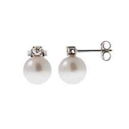 8.5mm Akoya Pearls and 0.11ct Diamonds Earrings