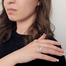 Anello Veretta Contrarié di Diamanti 1.80ct in Oro Bianco foto indossata