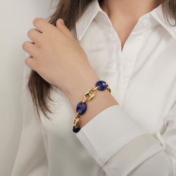 Bracciale a Catena Marinara in Oro Giallo 15mm e Lapislazzuli 15.50mm foto indossata