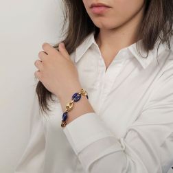 Bracciale a Catena Marinara in Oro Giallo 15mm e Lapislazzuli 15.50mm foto indossata