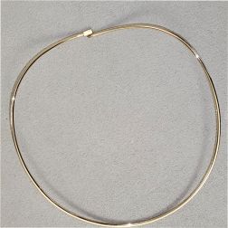 ‘Halo’ rigid necklace in yellow gold
