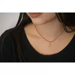 Ciondolo Delfino con righe traforate oro giallo