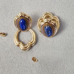 "The Birth of Venus" Yellow Gold Earrings with Blue Lapis