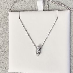Girocollo Spiga quadra con Trilogy 1.22ct Diamanti su oro Bianco