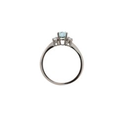 Anello Solitario Acquamarina Ovale 7x5mm e 2 Diamanti in Oro Bianco