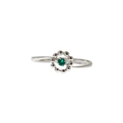 Easy Flower Emerald White Gold Solitaire Ring