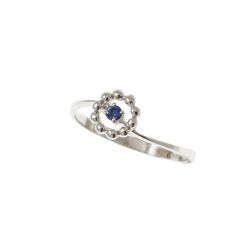 Easy Flower Blue Sapphire White Gold Solitaire Ring