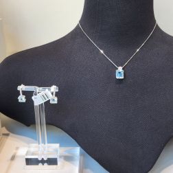 Octagonal Aquamarine Pendant Necklace