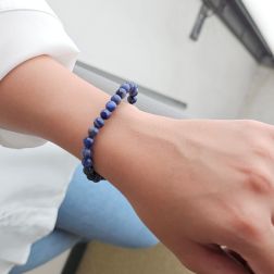 Photo of worn Elastic bracelet with 6.50mm Lapis lazuli beads