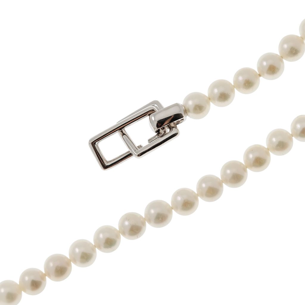 Akoya Pearls Geometric Clasp Necklace in White Gold