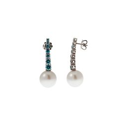 Orecchini Tennis Scalare in Oro Bianco con Diamanti Blu e Perle Freshwater