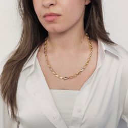 Photo of worn 50cm Unisex Two-Tone Necklace with 3D Chevron link Pattern