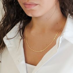 Photo of worn 50cm Necklace "Pernice" width 2.50mm 18kt yellow gold