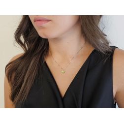 Foto indossata Light Point Sparkle Necklace Peridot Square 5mm