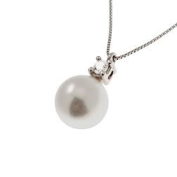Akoya Pearl Necklace, 8–8.50 mm, with a 0.060 ct Diamond