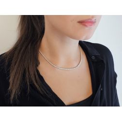 Girocollo 40cm Tennis Diamanti a Scalare Oro Bianco foto indossata