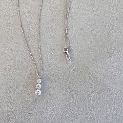 Scalar Trilogy Necklace in White Gold 4.4mm - 3mm