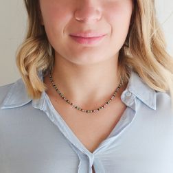 Collana Girocollo sfere multicolor foto indossata