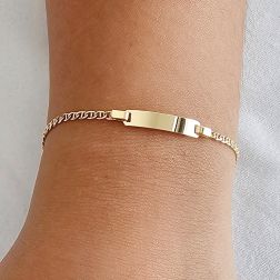 Photo of worn Baby bracelet "traversino" 2mm link with 3.90mm tag
