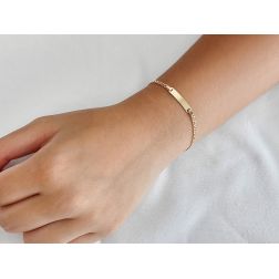 Photo of worn Baby bracelet "traversino" 2.5mm link with 3.90mm tag