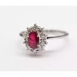 Anello Kate con Rubino 6x4mm e 10 Diamanti