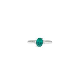 Anello Solitario Smeraldo ovale 7x5mm e 2 Diamanti in Oro Bianco