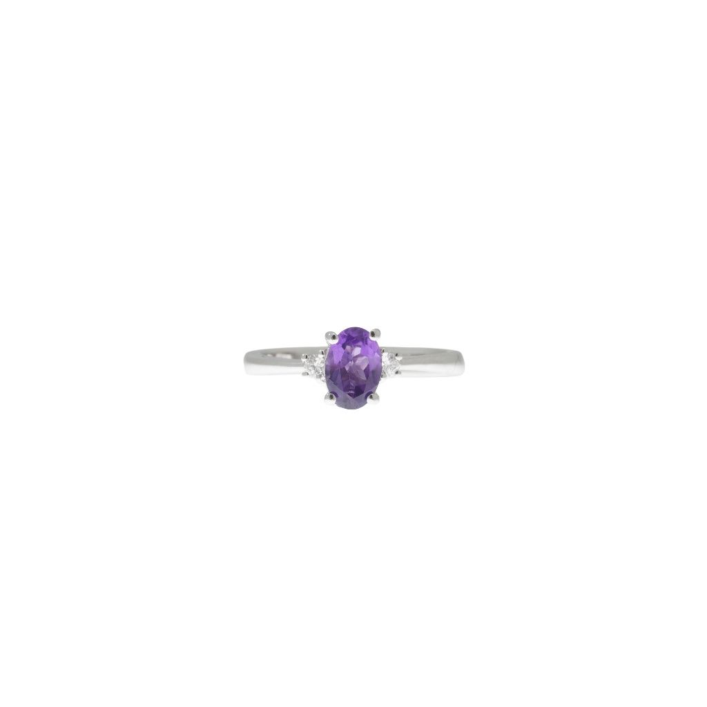 Oval Amethyst Solitaire Ring 7x5mm with 2 Diamonds in White Gold