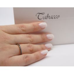 Eternity con zirconi brown e brunitura