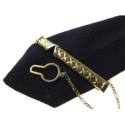 Tie clip with with V-cut and white gold ends