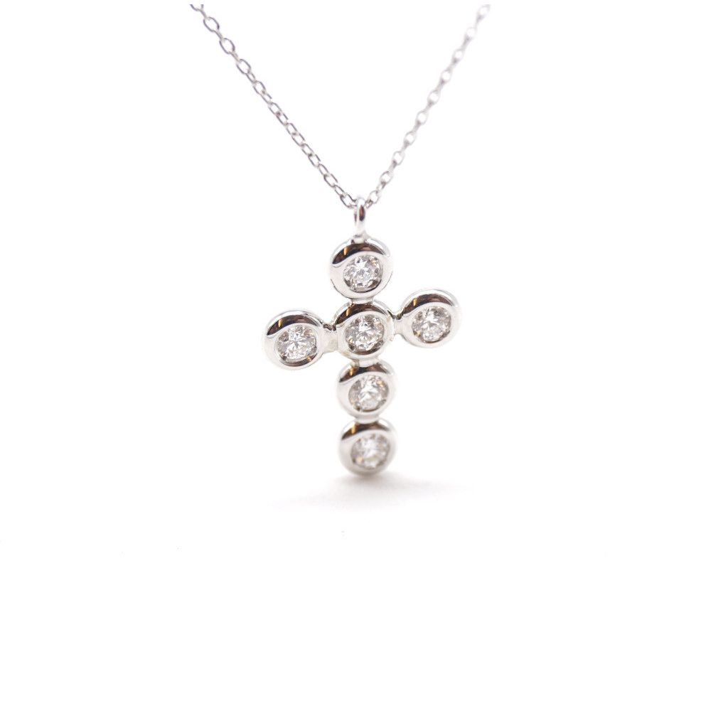 Girocollo Croce Diamanti Circle