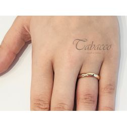 Photo of worn Wedding Band Classic 5g UNOAERRE