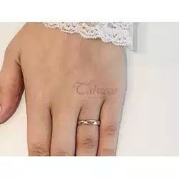 Photo of worn Wedding band 3.5mm Comfortable UNOAERRE
