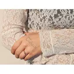 Fede Classica 5gr UNOAERRE Oro Rosa foto indossata donna