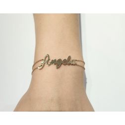 Bracciale con nome Angela in Oro Giallo 18kt (Pezzo Unico) foto indossata