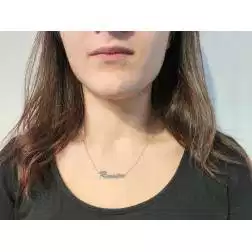 Collana con nome Renata in Oro Bianco 18kt (Pezzo Unico) foto indossata