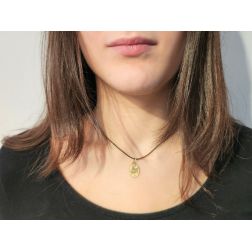 Stork medal charm in 18 kt yellow gold