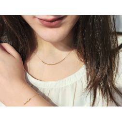 Yellow gold with 35 shiny spheres necklace