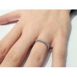 11 diamonds veretta ring - 2,70mm photo of worn