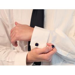 Square Cufflinks in yellow gold with blakc and blu enamel