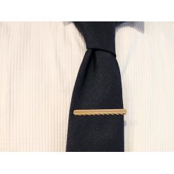 Fermacravatta mezzo rigato mezzo piatto