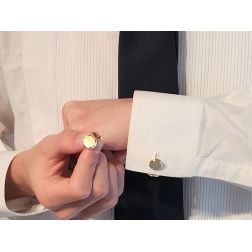 Round cufflinks satin double polished edge in 18kt yellow gold
