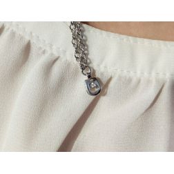 Collana Luna e Stella con Diamanti foto chiusura